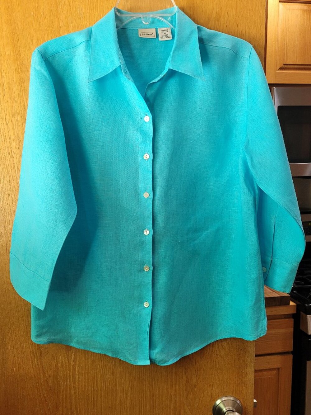 L.L. Bean Turquoise 100% Linen 3/4 Sleeve Button Up Blouse Size Medium